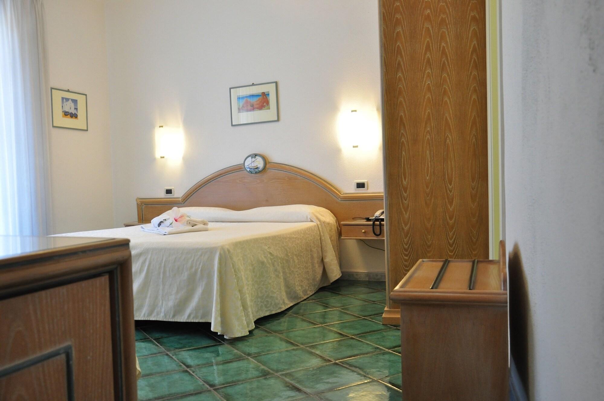 Hotel La Marticana Ischia Luaran gambar