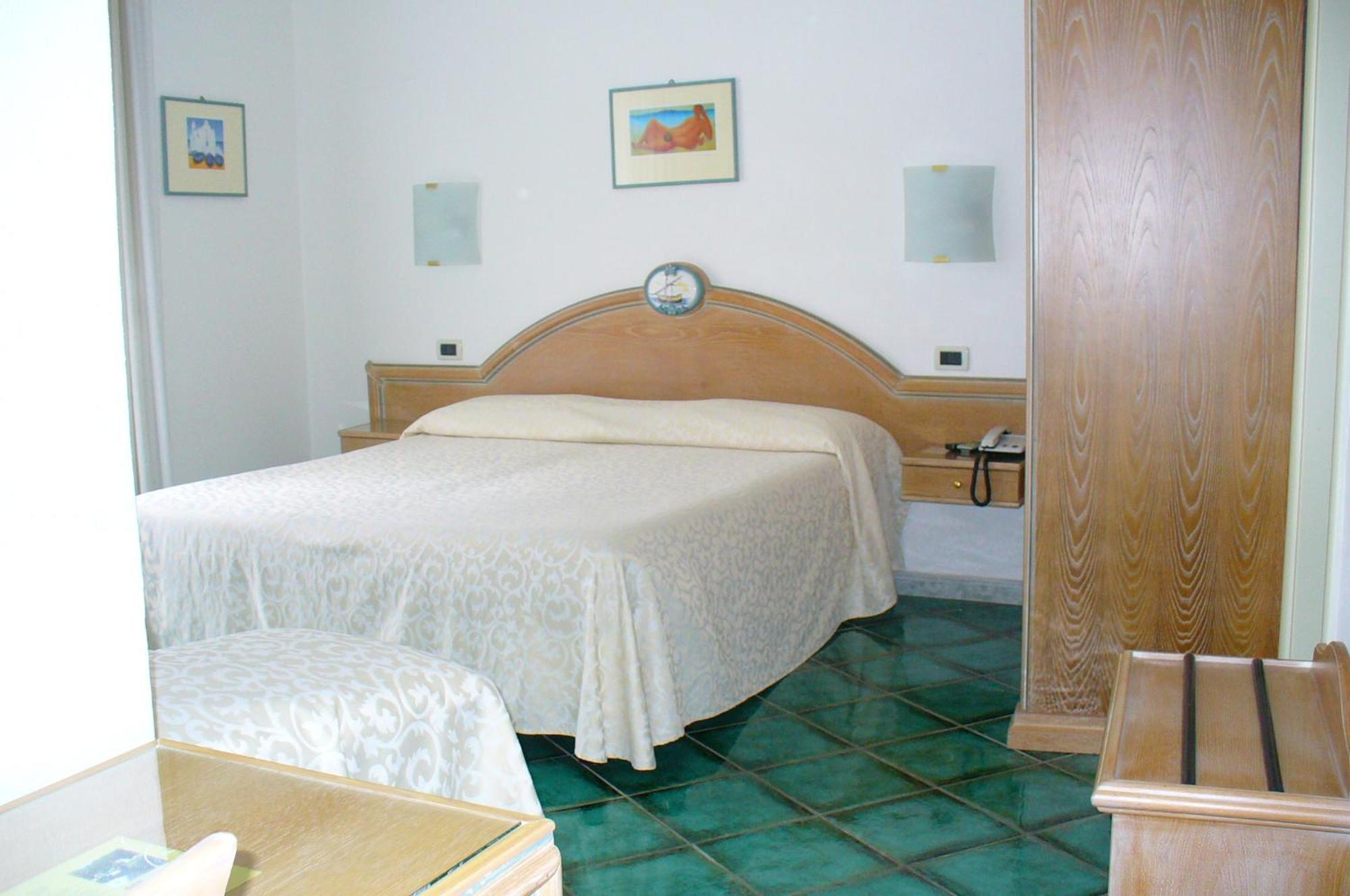 Hotel La Marticana Ischia Luaran gambar