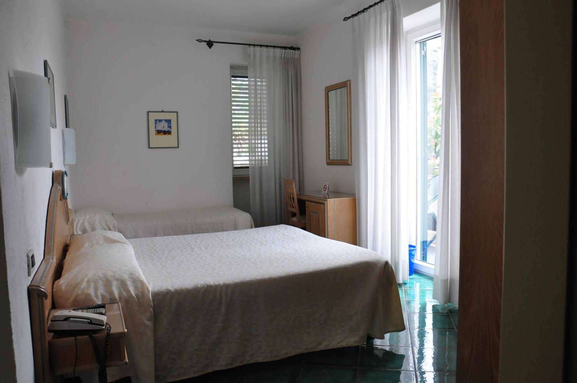 Hotel La Marticana Ischia Luaran gambar