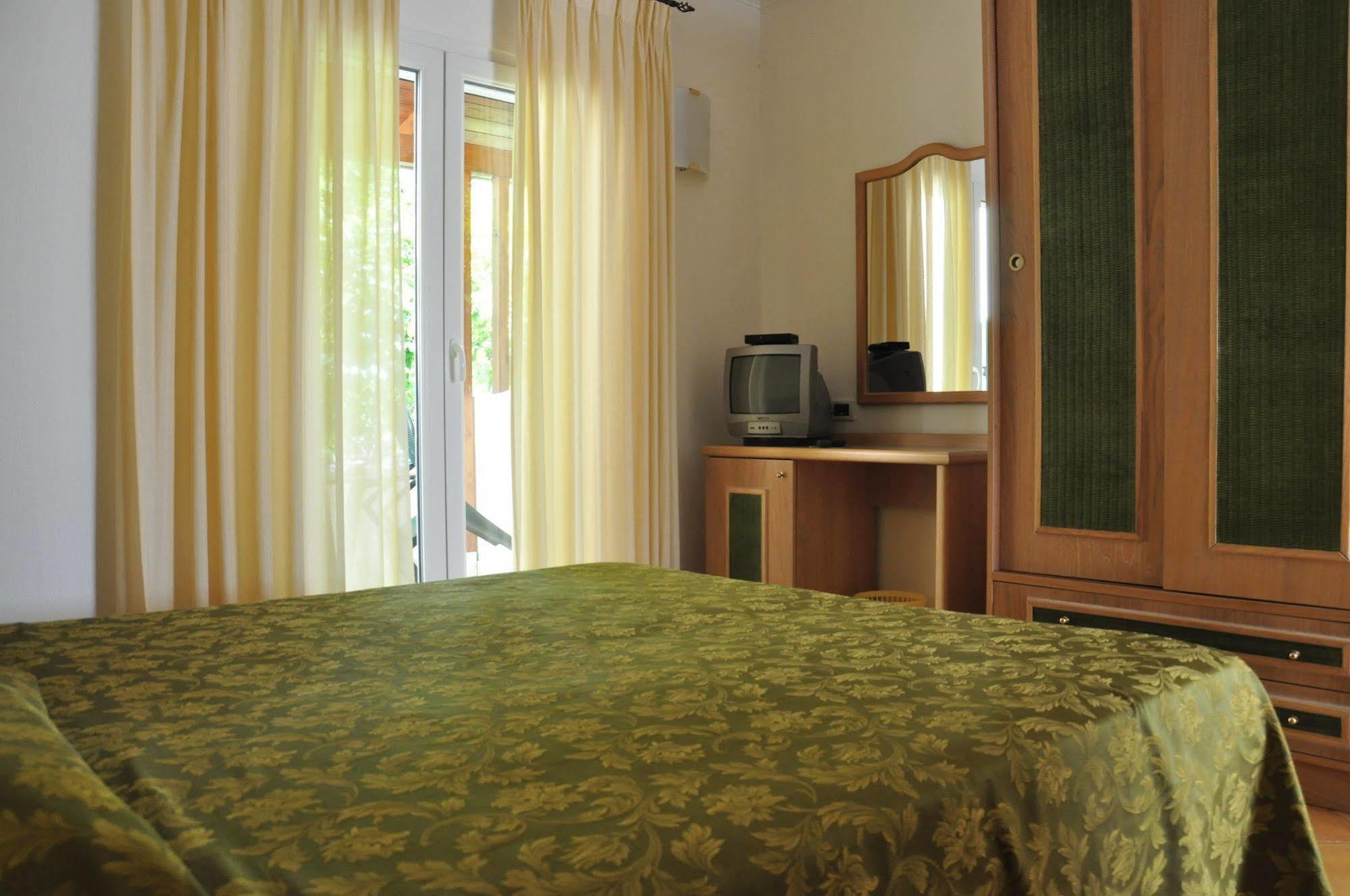 Hotel La Marticana Ischia Luaran gambar