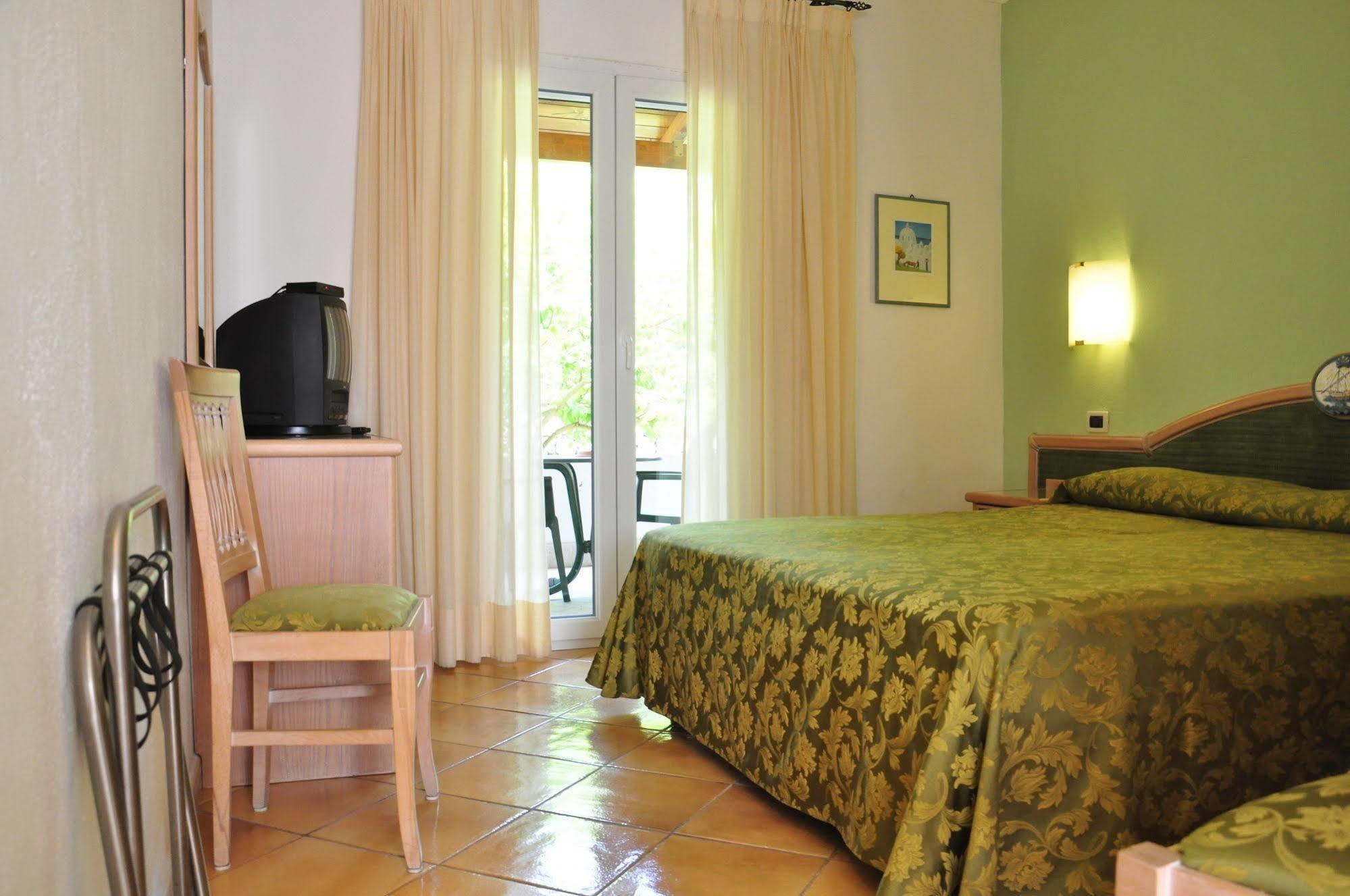 Hotel La Marticana Ischia Luaran gambar